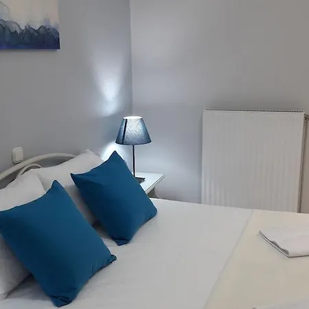 Blue Hotel 2*